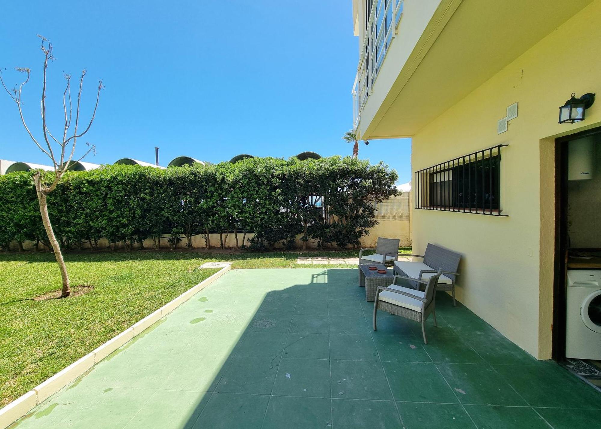 Tinoko Apartament In La Carihuela Beach Torremolinos Buitenkant foto
