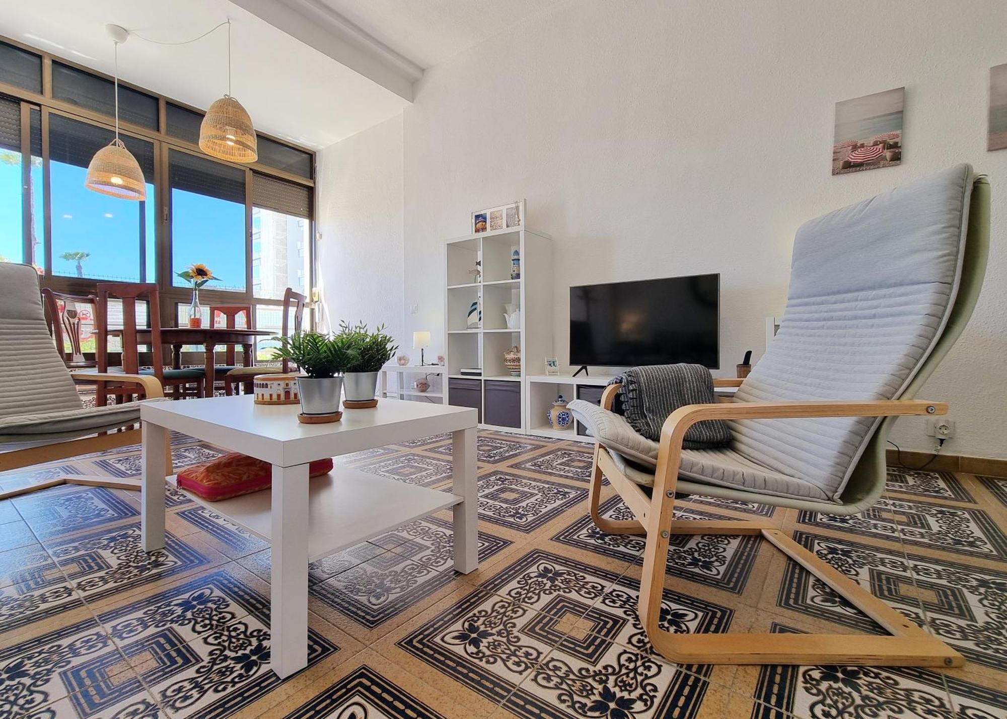 Tinoko Apartament In La Carihuela Beach Torremolinos Buitenkant foto